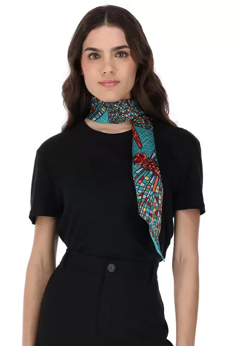 Oferta de Bufanda Diagonal Libélula por $2793 en Pineda Covalin