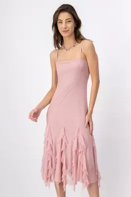 Oferta de Vestido maxi tirantes detalle olanes por $169 en Shasa