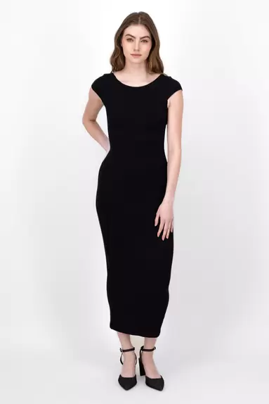 Oferta de Vestido de rib con espalda descubierta por $169 en Shasa