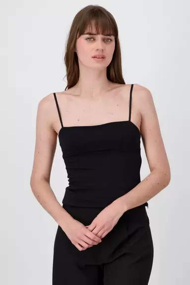 Oferta de Top costuras con tirantes hypsters por $99 en Shasa