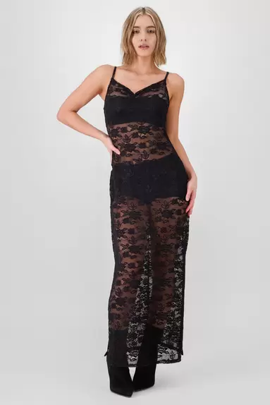 Oferta de Vestido maxi encaje por $169 en Shasa