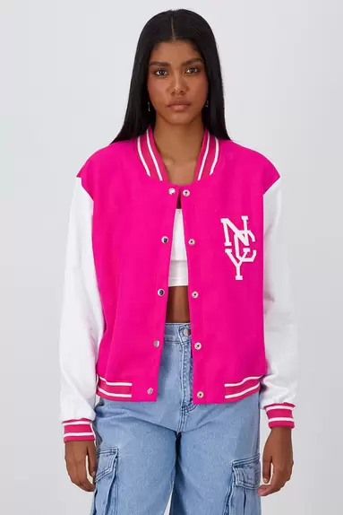 Oferta de Chamarra bomber nyc por $249 en Shasa