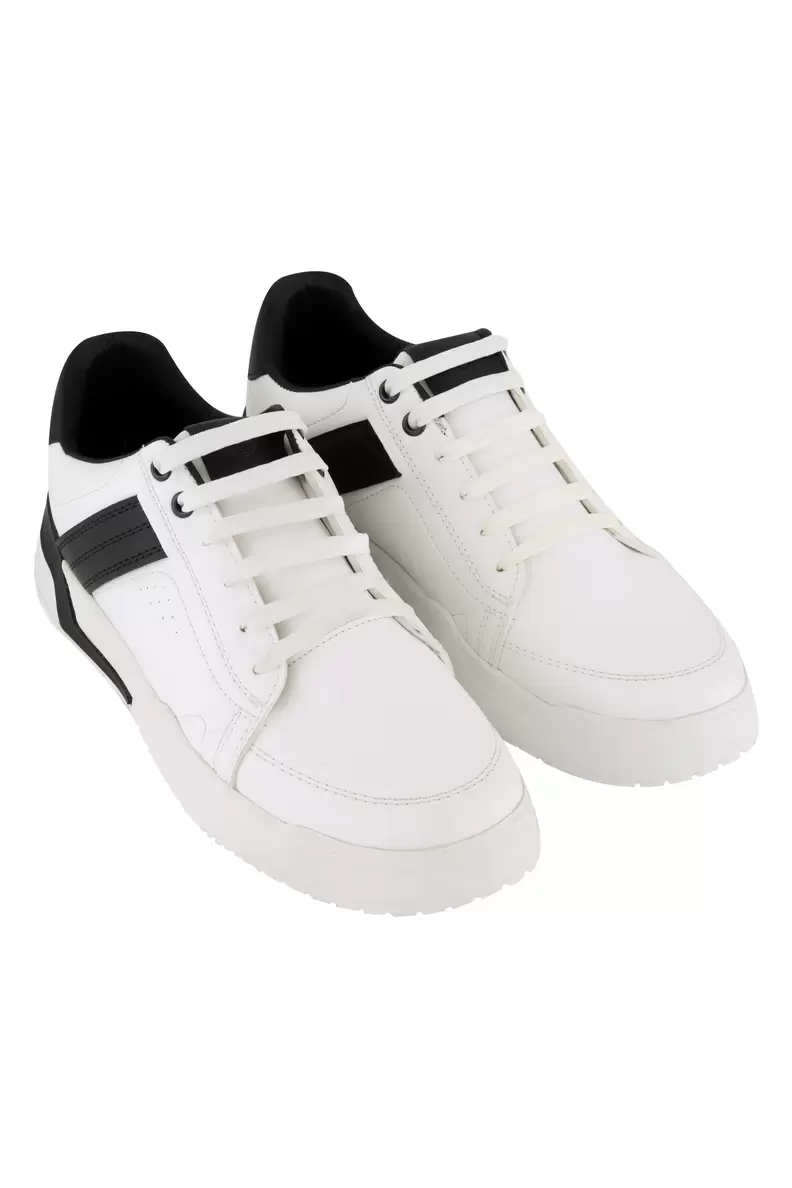 Oferta de Tenis mens fashion por $559.3 en Men's Fashion