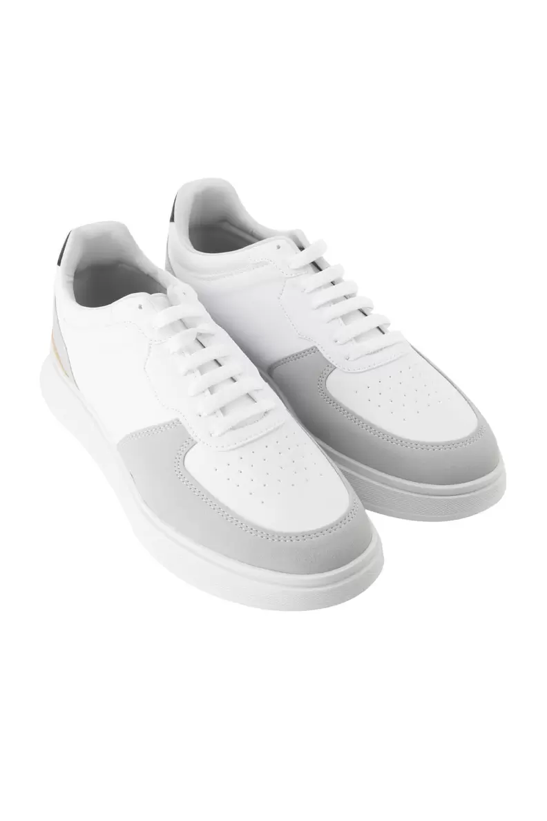 Oferta de Tenis mens fashion por $559.3 en Men's Fashion