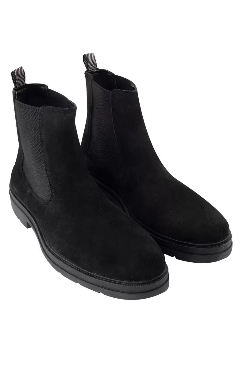Oferta de Calzado mens fashion por $909.3 en Men's Fashion