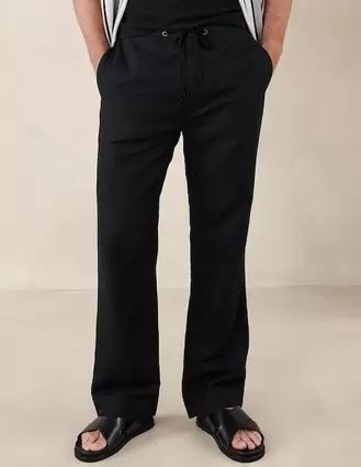 Oferta de Pantalón straight de lino para hombre por $464.5 en Banana Republic