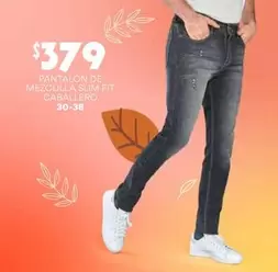 Oferta de Pantalon De Mezzilla Slim Fit Caballero por $379 en Soriana Híper